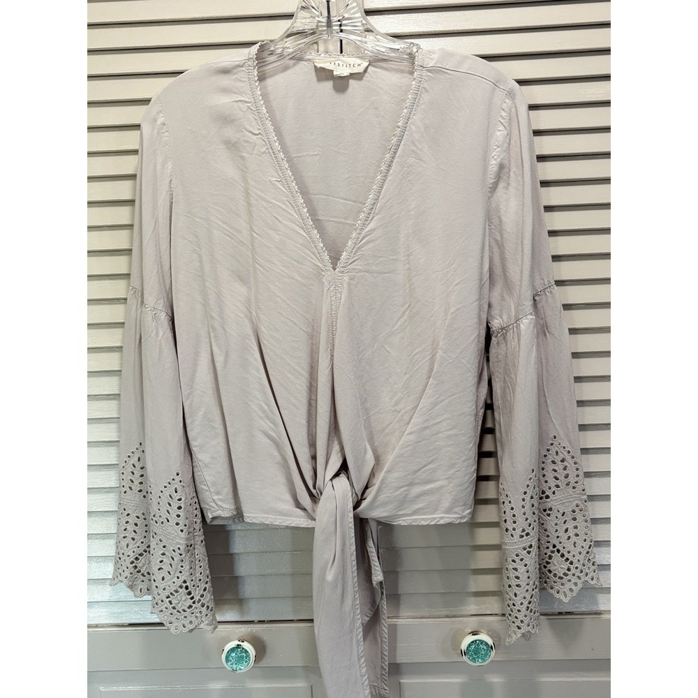 Love Stitch Long Bell Sleeve Crochet‎ Size M V Neck Tie Waist Beige Boho
